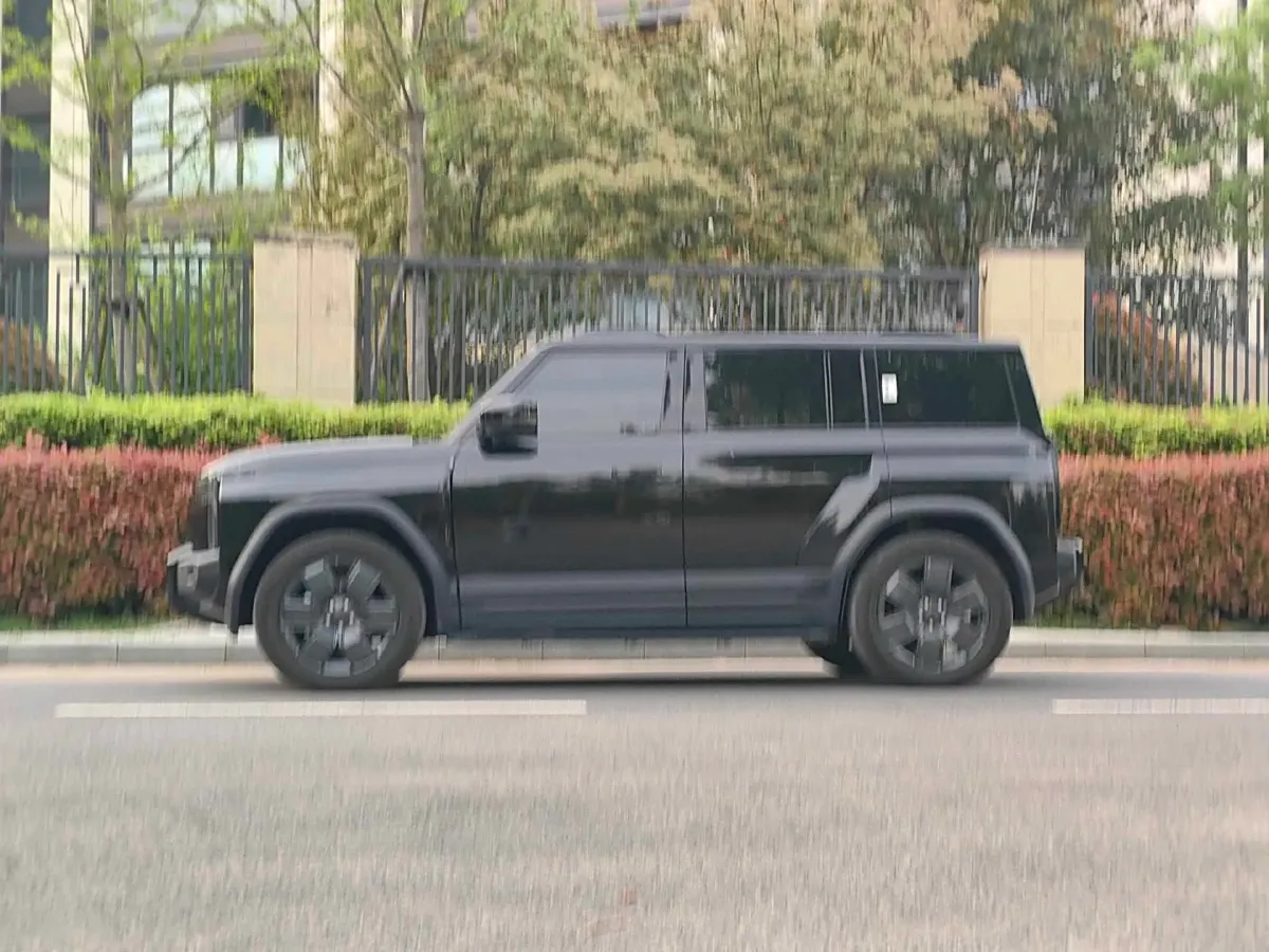 2024 iCAR iCAR 03T BEV 69.77KWH,autocango,china used car exporter,china ev exporter,chinese used car exporter,chinese used ev exporter