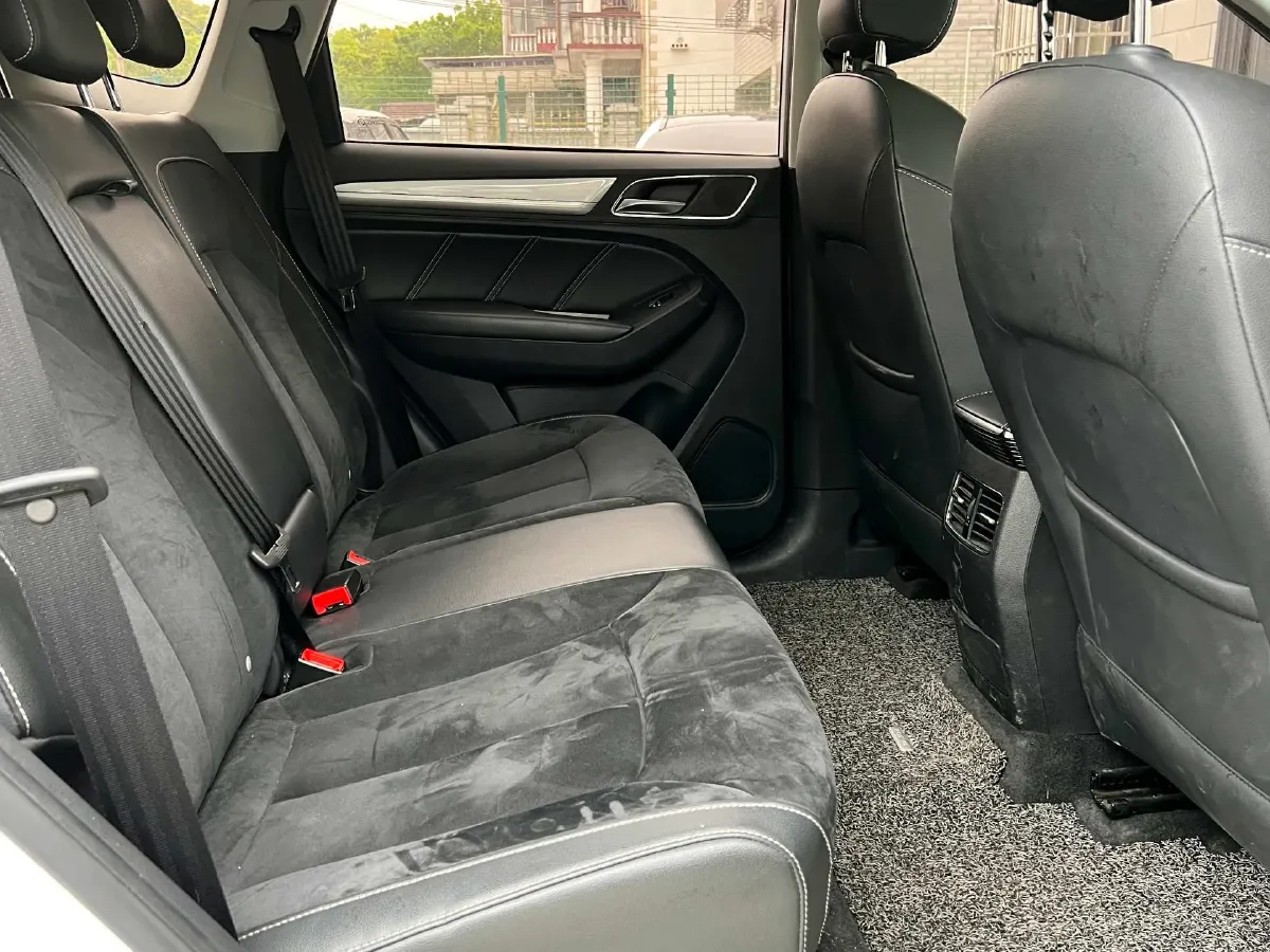 2017 Roewe RX5 1.5T 169HP L4 2AT PHEV 12KWH,autocango,china used car exporter,china ev exporter,chinese used car exporter,chinese used ev exporter