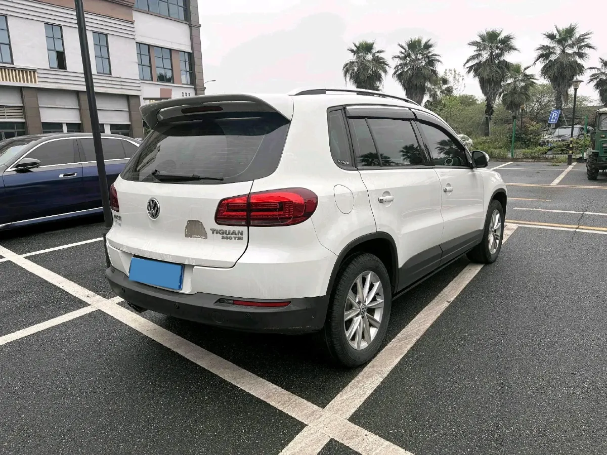2016 Volkswagen Touran 1.4T 150HP L4 7DCT,autocango,china used car exporter,china ev exporter,chinese used car exporter,chinese used ev exporter