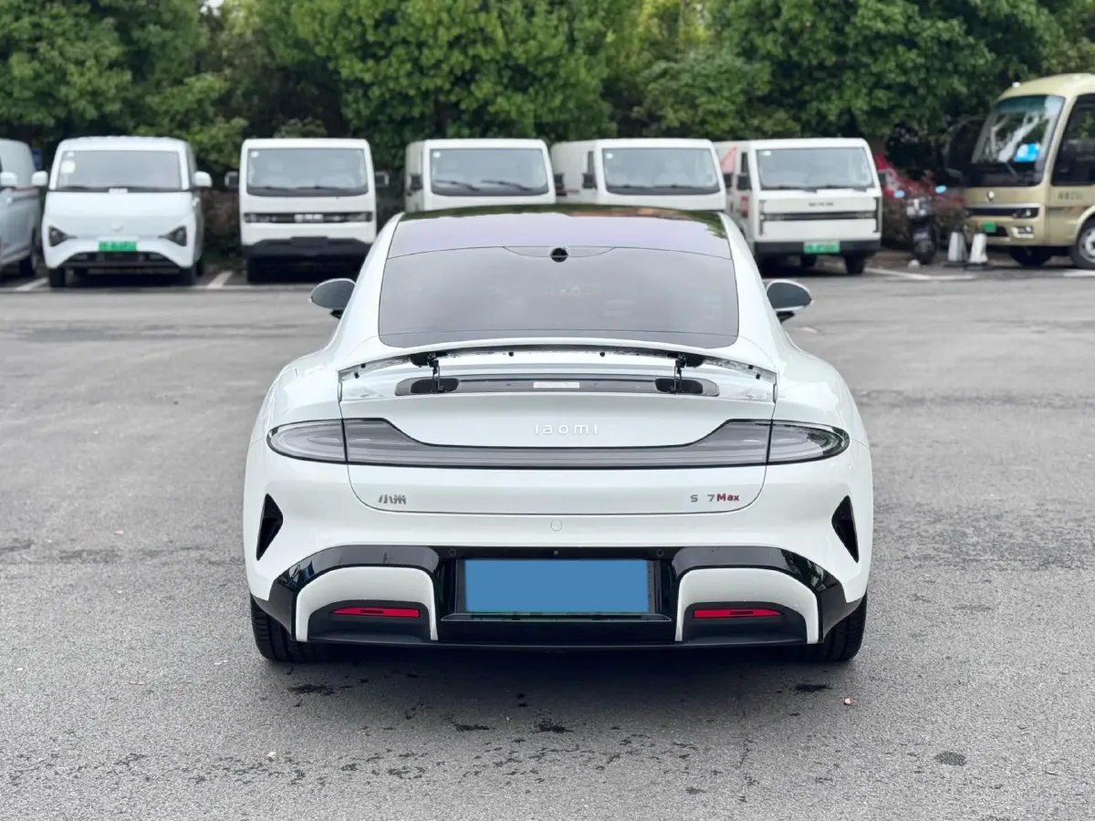 2024 MI SU7 BEV 101KWH,autocango,china used car exporter,china ev exporter,chinese used car exporter,chinese used ev exporter