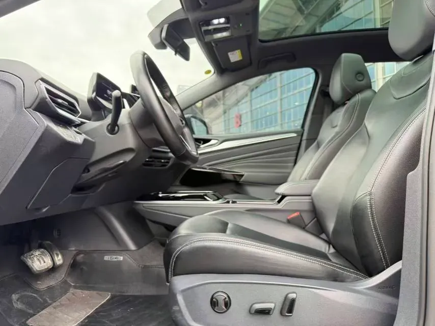 2021 Volkswagen ID.4 Crozz BEV 84.8KWH,autocango,china used car exporter,china ev exporter,chinese used car exporter,chinese used ev exporter