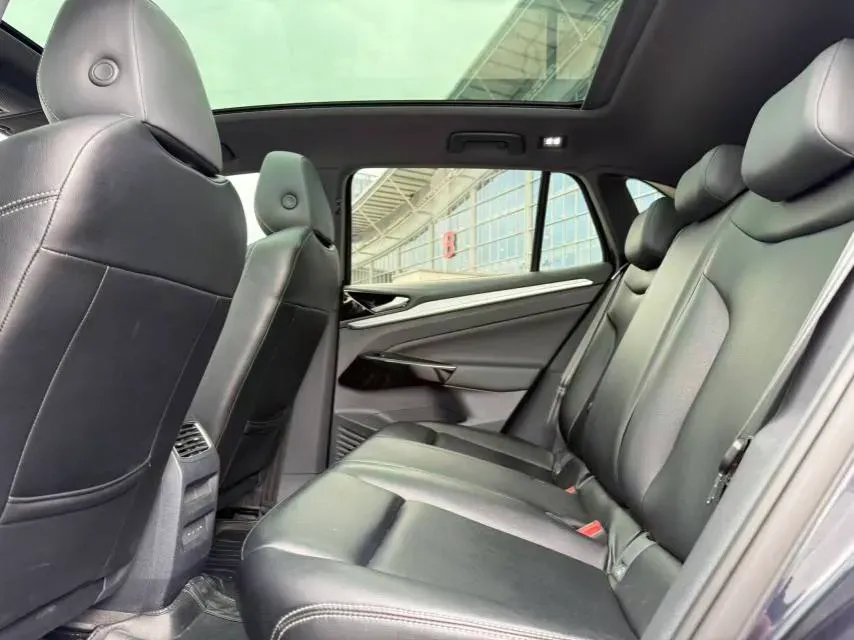 2021 Volkswagen ID.4 Crozz BEV 84.8KWH,autocango,china used car exporter,china ev exporter,chinese used car exporter,chinese used ev exporter