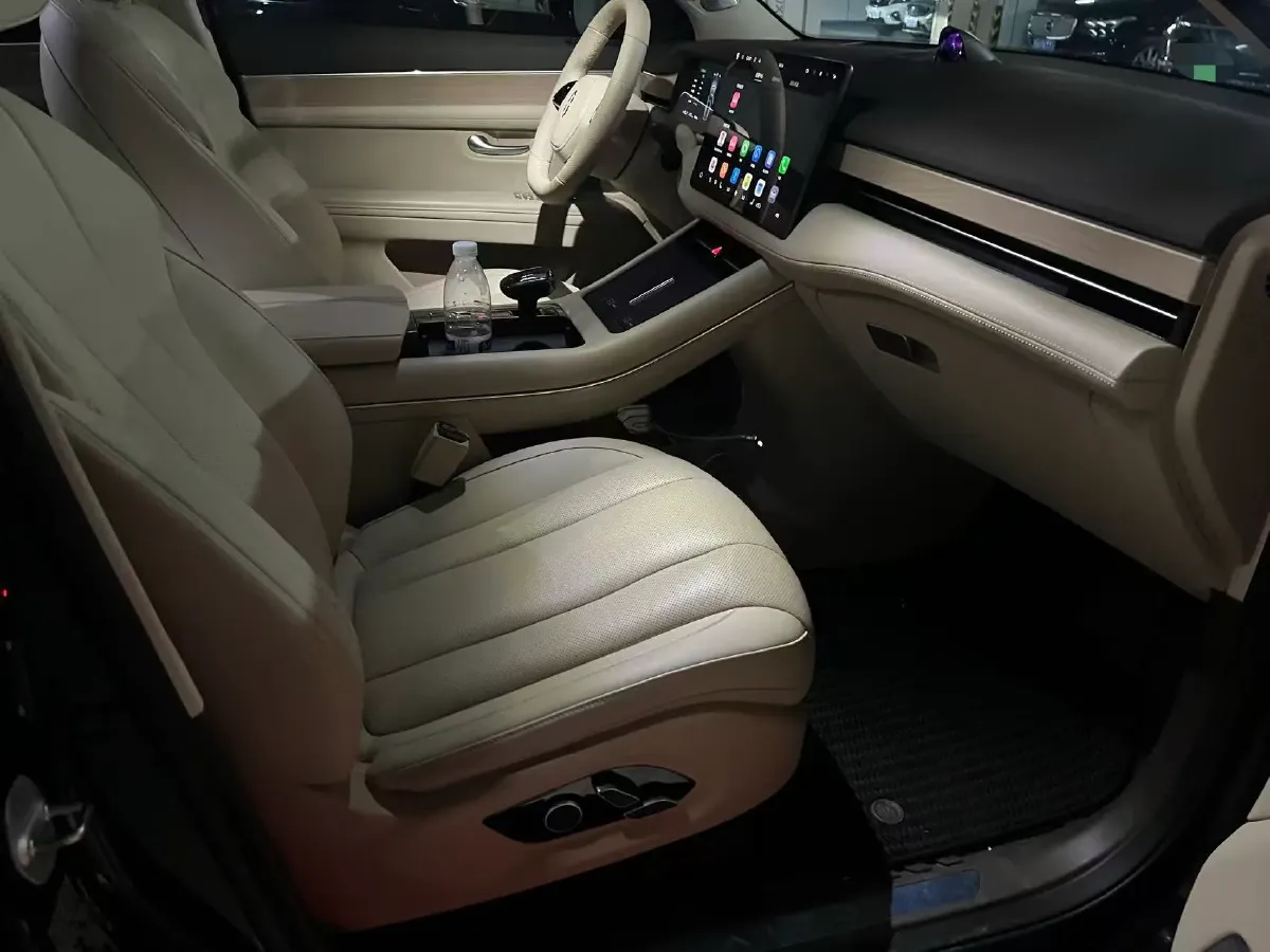 2024 Jaguar E-PACE 1.5T 200HP L3 8AT,autocango,china used car exporter,china ev exporter,chinese used car exporter,chinese used ev exporter