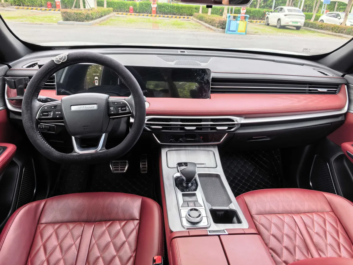 2023 Jetour X70 Plus 1.5T 156HP L4 6DCT,autocango,china used car exporter,china ev exporter,chinese used car exporter,chinese used ev exporter