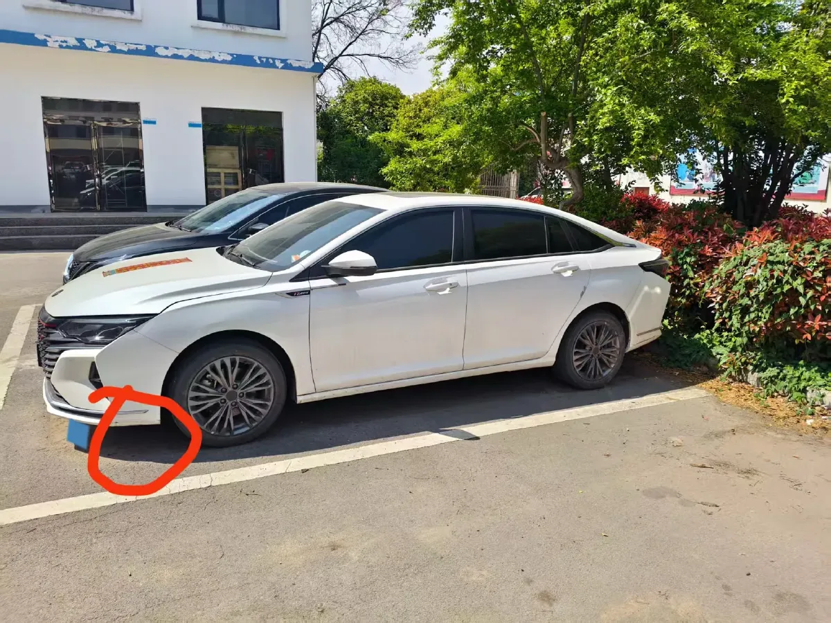 2021 DongFeng Aeolus YiXuan MAX 1.5T 190HP L4 7DCT,autocango,china used car exporter,china ev exporter,chinese used car exporter,chinese used ev exporter