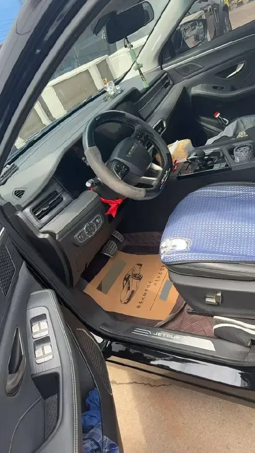 2024 Jetour X90 Plus 1.6T 197HP L4 7DCT,autocango,china used car exporter,china ev exporter,chinese used car exporter,chinese used ev exporter