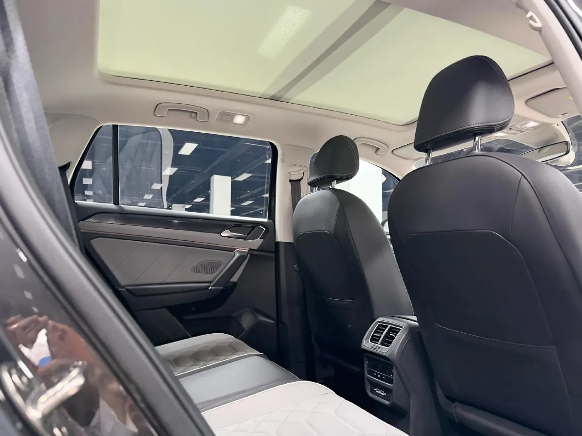 2023 Volkswagen Tayron 1.4T 150HP L4 7DCT,autocango,china used car exporter,china ev exporter,chinese used car exporter,chinese used ev exporter