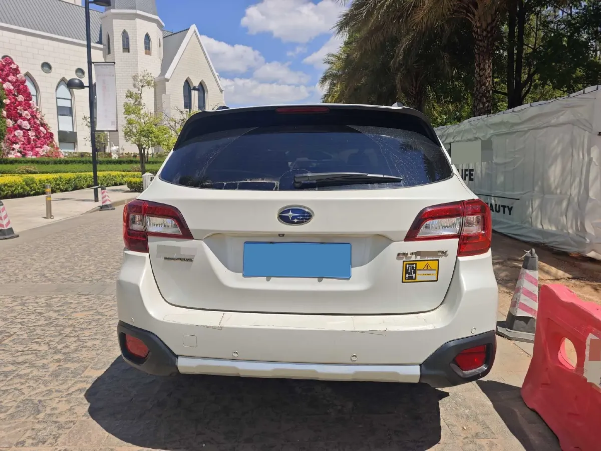2018 Subaru Outback 2.5L 175HP H4 CVT,autocango,china used car exporter,china ev exporter,chinese used car exporter,chinese used ev exporter