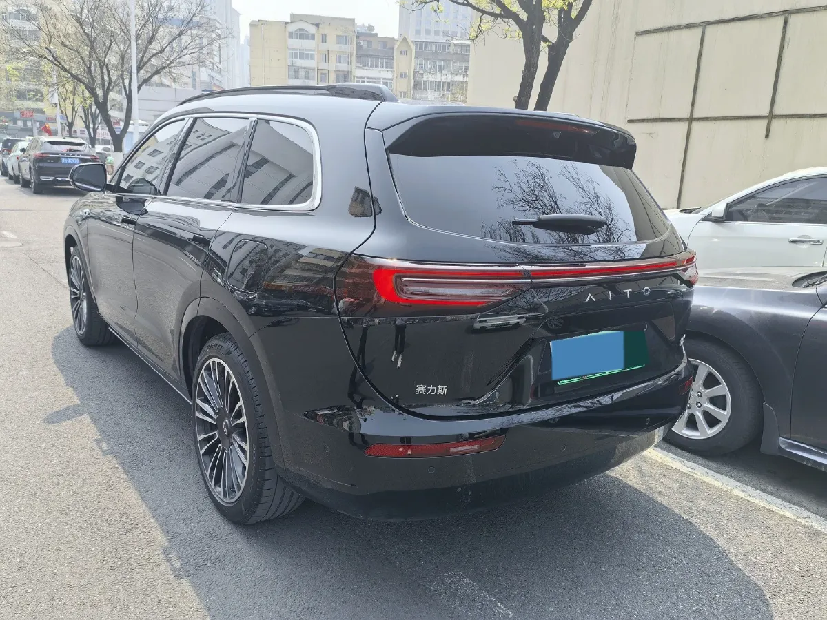 2024 AITO AITO M7 1.5T 152HP L4 REEV 42KWH,autocango,china used car exporter,china ev exporter,chinese used car exporter,chinese used ev exporter