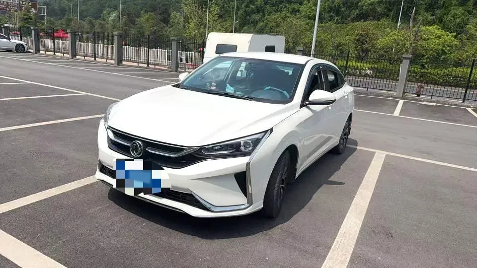 2020 DongFeng Aeolus YiXuan 1.0T 125HP L3 5MT,autocango,china used car exporter,china ev exporter,chinese used car exporter,chinese used ev exporter