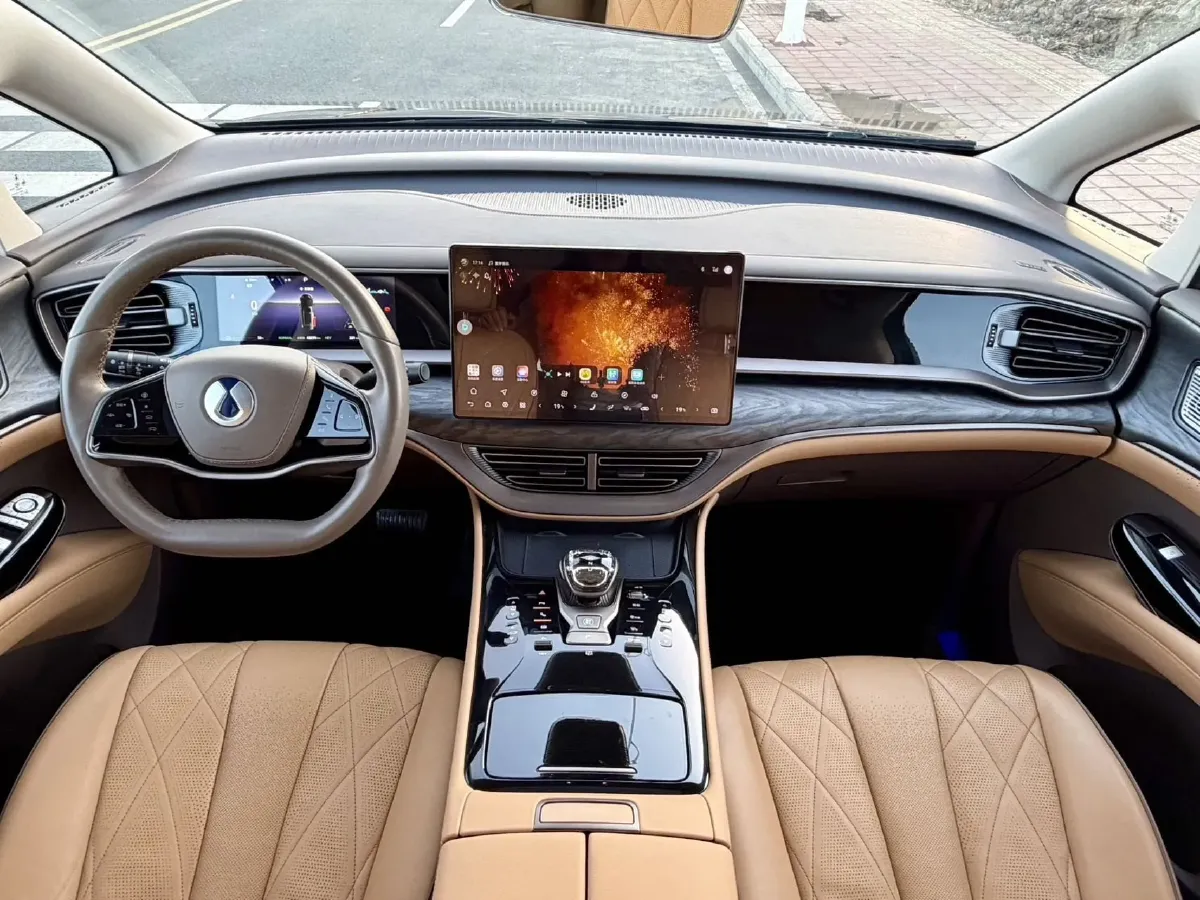 2022 HongQi HS7 3.0T 337HP V6 8AT,autocango,china used car exporter,china ev exporter,chinese used car exporter,chinese used ev exporter