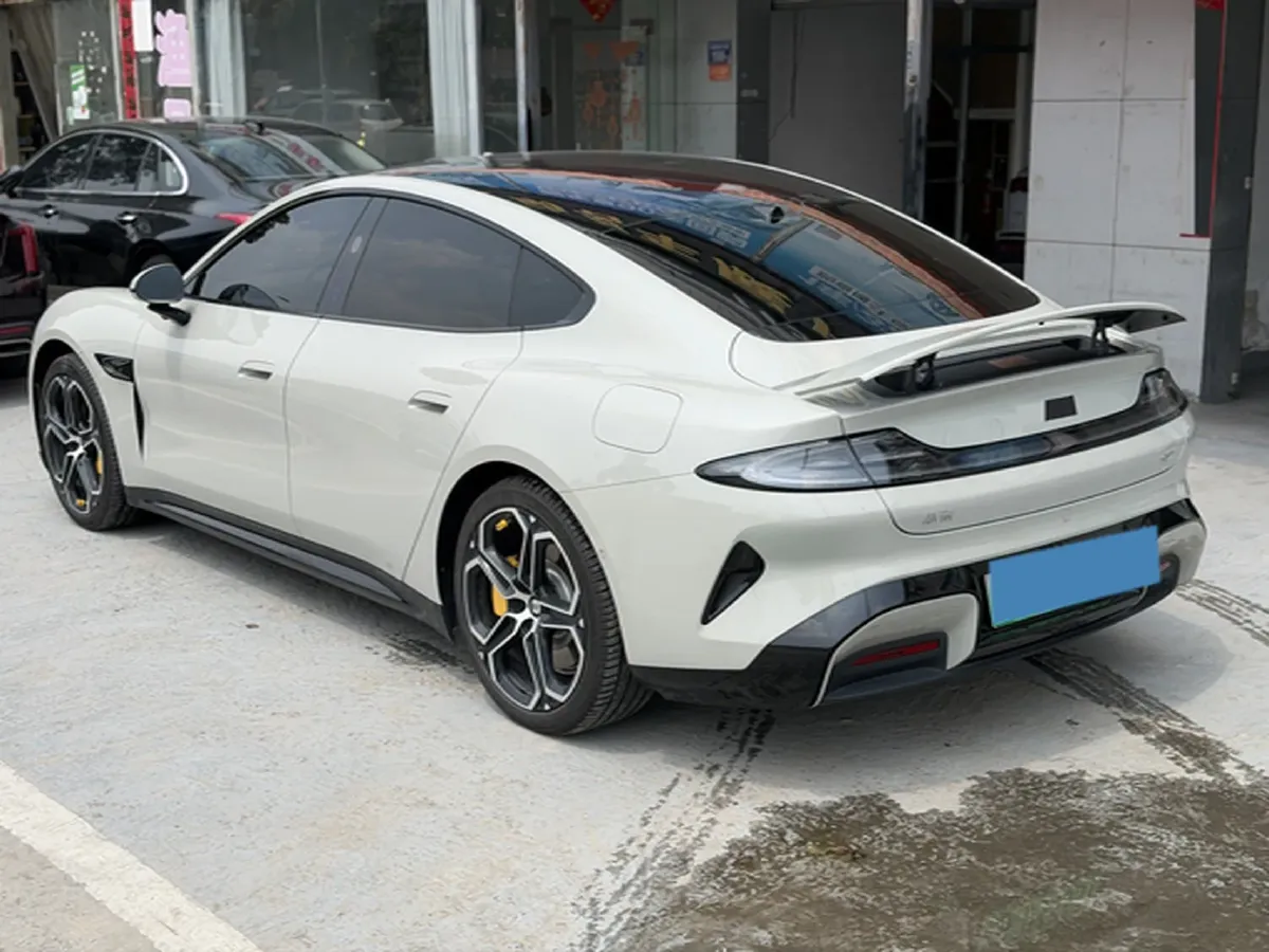 2024 MI SU7 BEV 94.3KWH,autocango,china used car exporter,china ev exporter,chinese used car exporter,chinese used ev exporter