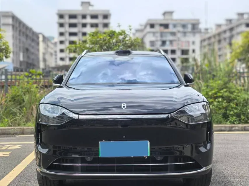 2024 AITO AITO M9 1.5T 152HP L4 REEV 42KWH,autocango,china used car exporter,china ev exporter,chinese used car exporter,chinese used ev exporter