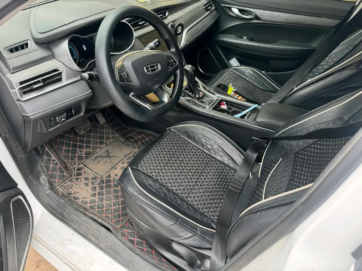 2021 BaoJun 530 1.5T 147HP L4 CVT,autocango,china used car exporter,china ev exporter,chinese used car exporter,chinese used ev exporter