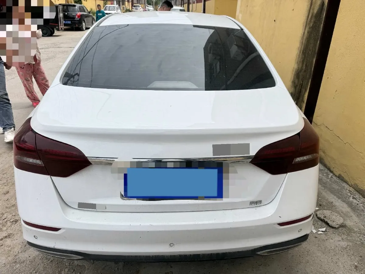 2021 BaoJun 530 1.5T 147HP L4 CVT,autocango,china used car exporter,china ev exporter,chinese used car exporter,chinese used ev exporter