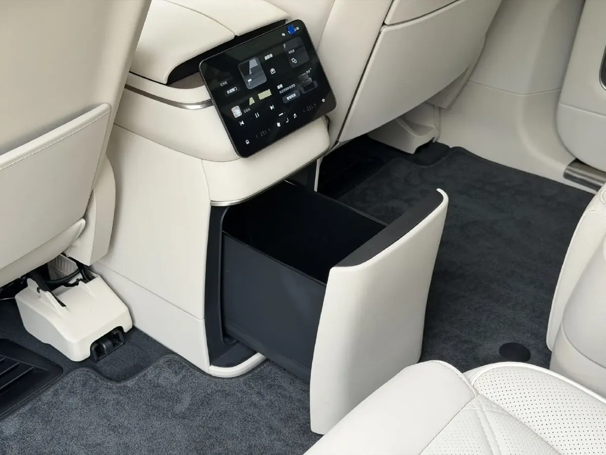 2026 NIO ES8 BEV,autocango,china used car exporter,china ev exporter,chinese used car exporter,chinese used ev exporter