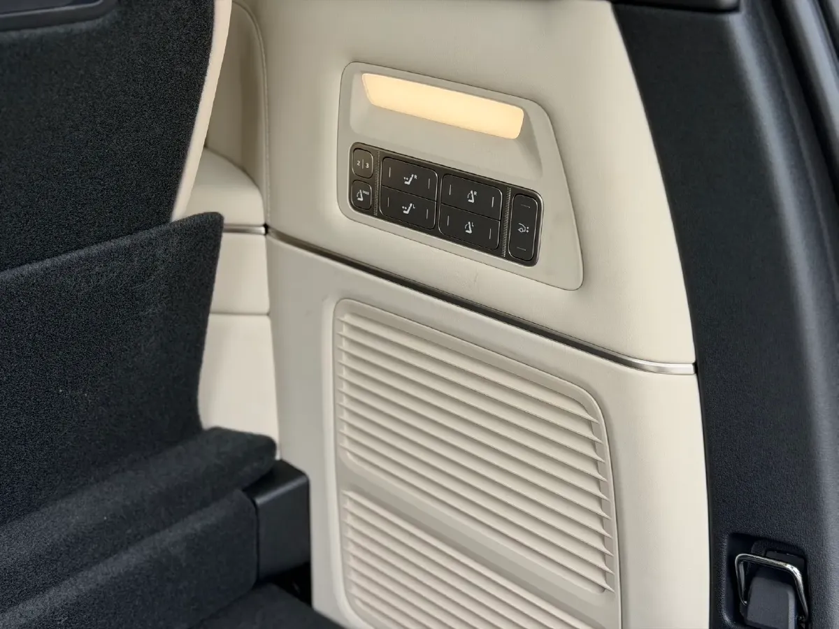 2026 NIO ES8 BEV,autocango,china used car exporter,china ev exporter,chinese used car exporter,chinese used ev exporter