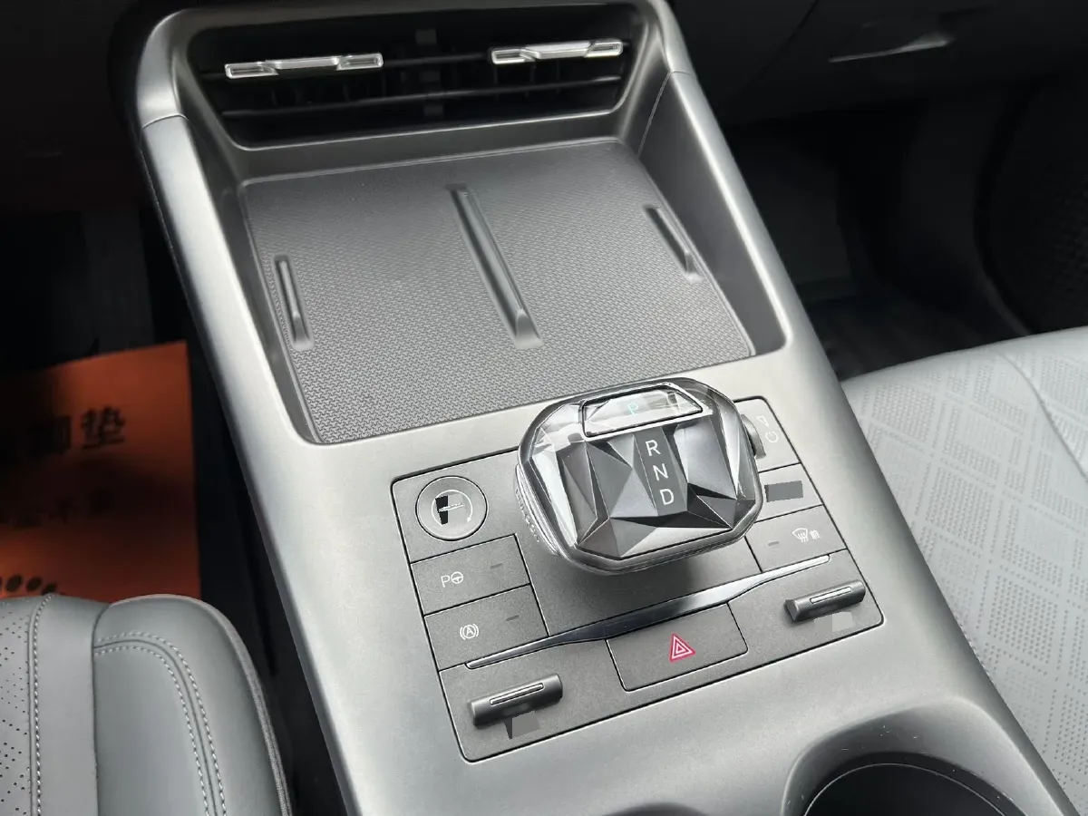 2025 BYD Qin Plus BEV 57.6KWH,autocango,china used car exporter,china ev exporter,chinese used car exporter,chinese used ev exporter