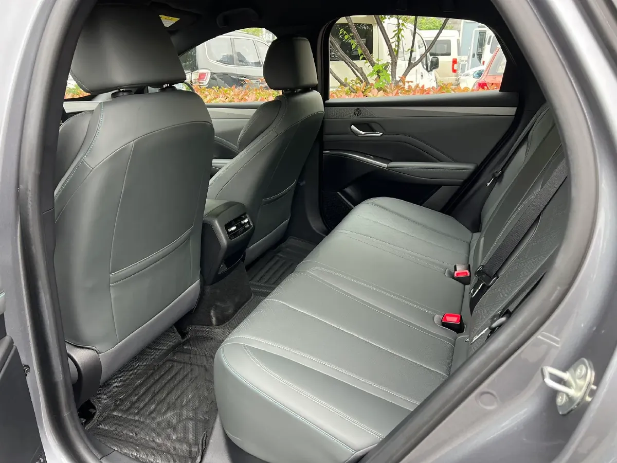 2025 BYD Qin Plus BEV 57.6KWH,autocango,china used car exporter,china ev exporter,chinese used car exporter,chinese used ev exporter