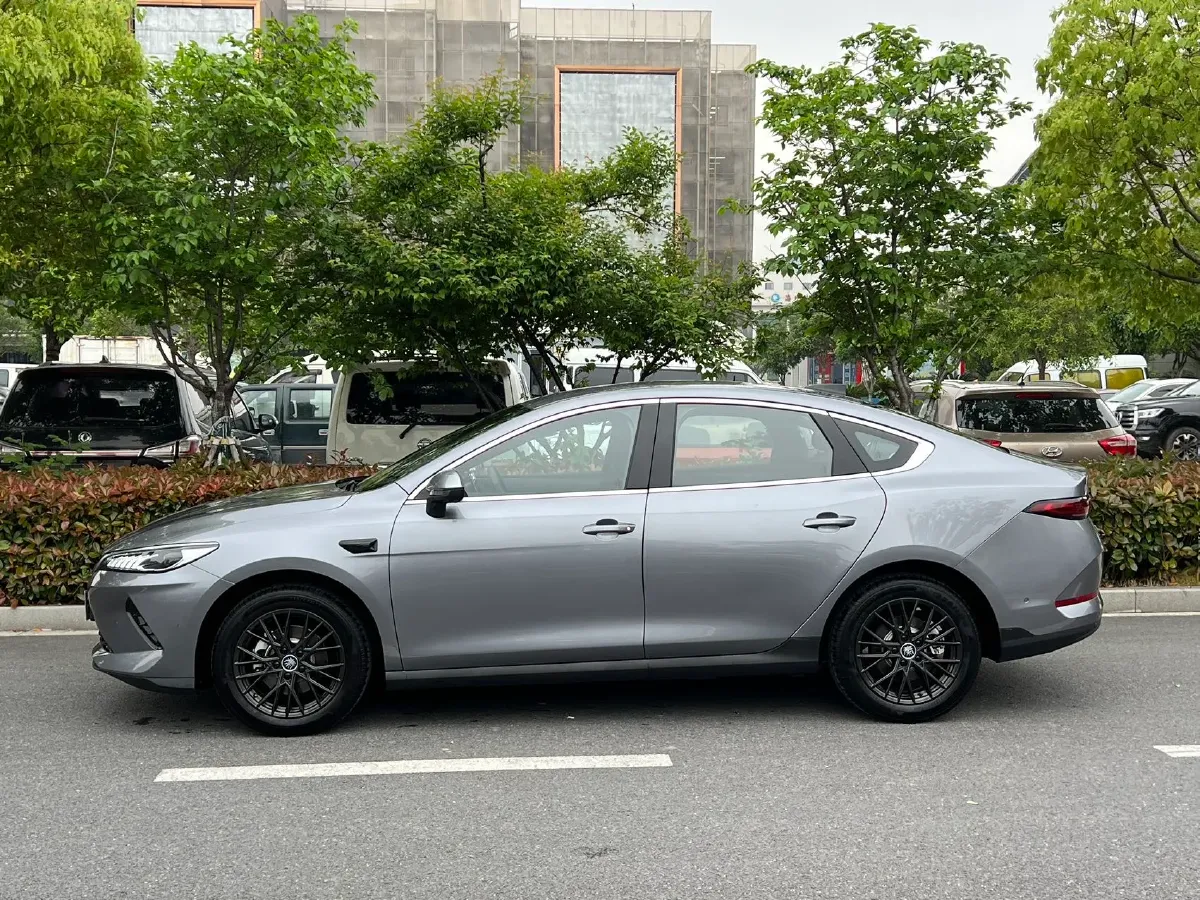 2025 BYD Qin Plus BEV 57.6KWH,autocango,china used car exporter,china ev exporter,chinese used car exporter,chinese used ev exporter