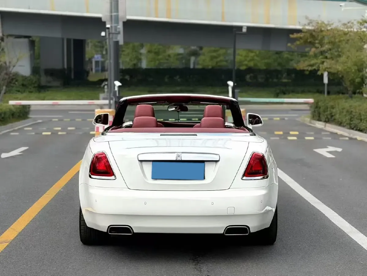 2018 Rolls-Royce Dawn 6.6T 571HP V12 8AT,autocango,china used car exporter,china ev exporter,chinese used car exporter,chinese used ev exporter