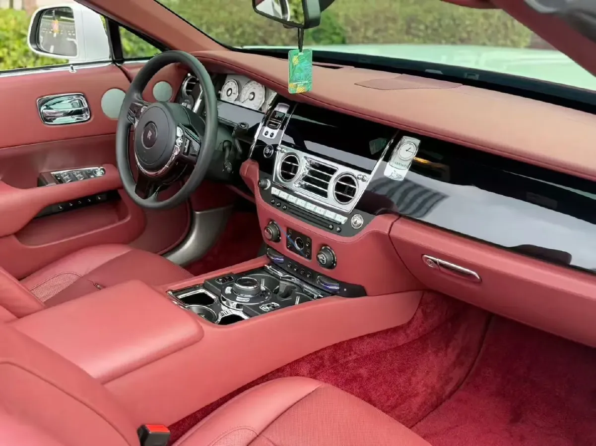 2018 Rolls-Royce Dawn 6.6T 571HP V12 8AT,autocango,china used car exporter,china ev exporter,chinese used car exporter,chinese used ev exporter