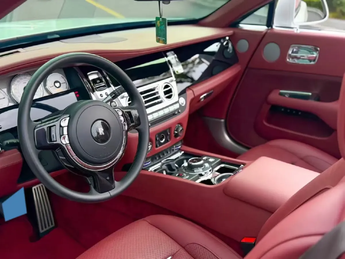 2018 Rolls-Royce Dawn 6.6T 571HP V12 8AT,autocango,china used car exporter,china ev exporter,chinese used car exporter,chinese used ev exporter