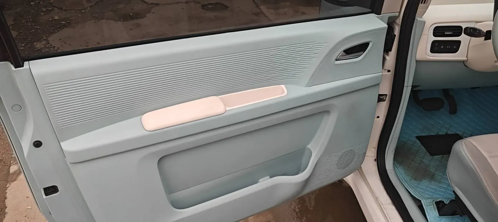 2024 ZD Rainbow BEV 17.3KWH,autocango,china used car exporter,china ev exporter,chinese used car exporter,chinese used ev exporter