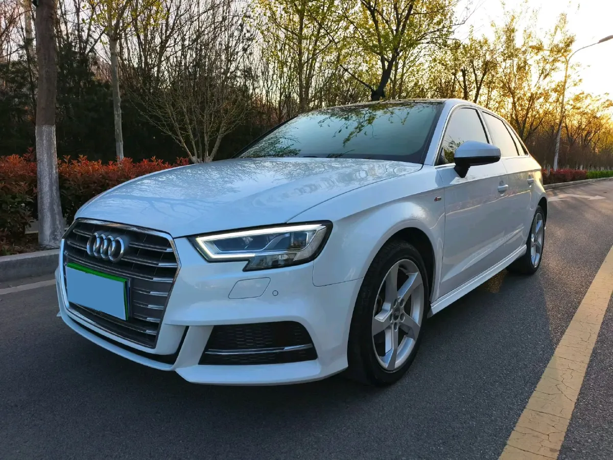 2020 Audi A3 1.4T 150HP L4 7DCT,autocango,china used car exporter,china ev exporter,chinese used car exporter,chinese used ev exporter