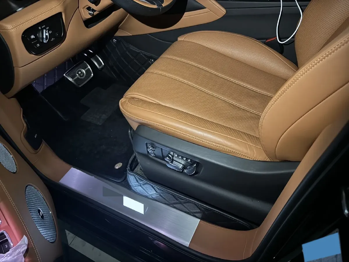 2022 Bentley Bentayga 4.0T 550HP V8 8AT,autocango,china used car exporter,china ev exporter,chinese used car exporter,chinese used ev exporter