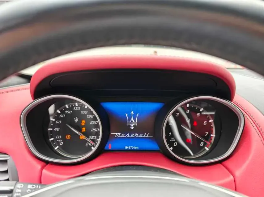 2020 Maserati Levante 3.0T 350HP V6 8AT,autocango,china used car exporter,china ev exporter,chinese used car exporter,chinese used ev exporter