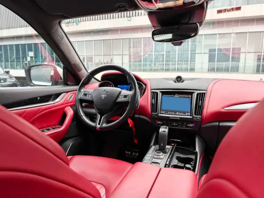 2020 Maserati Levante 3.0T 350HP V6 8AT,autocango,china used car exporter,china ev exporter,chinese used car exporter,chinese used ev exporter