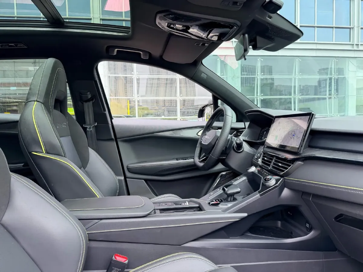 2023 LYNK&CO 03 1.5T 181HP L4 7DCT,autocango,china used car exporter,china ev exporter,chinese used car exporter,chinese used ev exporter