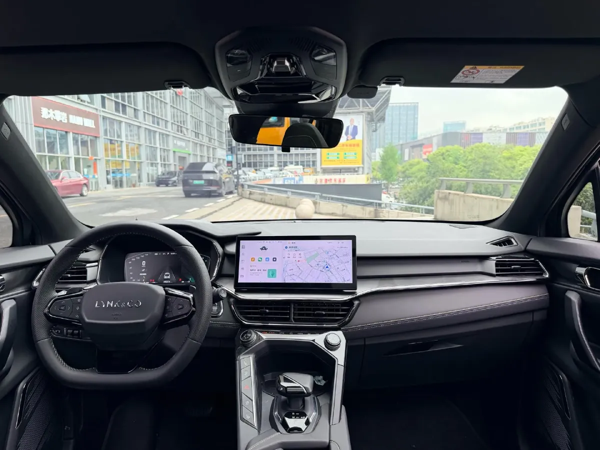 2023 LYNK&CO 03 1.5T 181HP L4 7DCT,autocango,china used car exporter,china ev exporter,chinese used car exporter,chinese used ev exporter