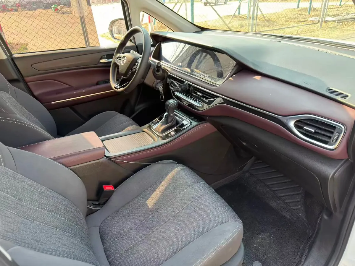 2021 GAC Trumpchi M6 1.5T 169HP L4 7DCT,autocango,china used car exporter,china ev exporter,chinese used car exporter,chinese used ev exporter