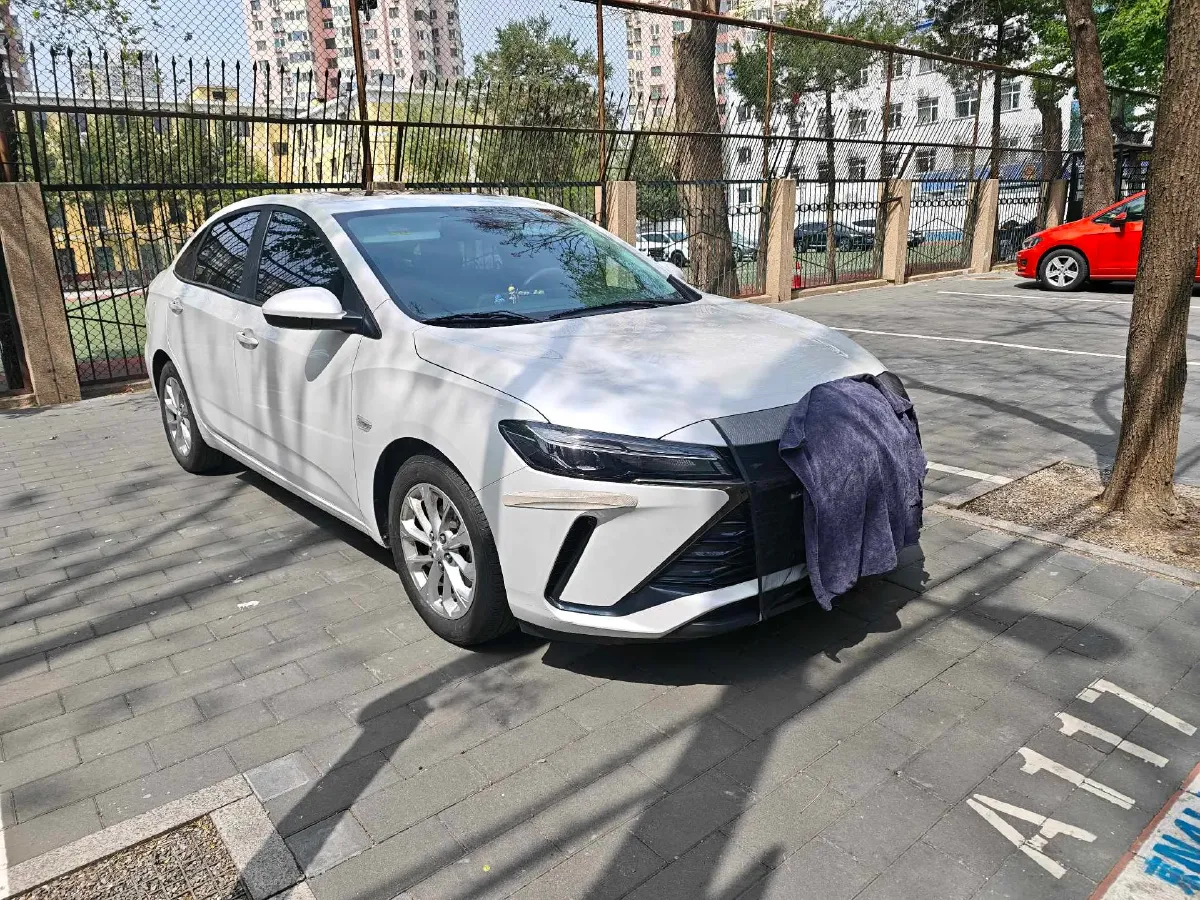 2023 Chevrolet Monza 1.5L 113HP L4 6DCT,autocango,china used car exporter,china ev exporter,chinese used car exporter,chinese used ev exporter