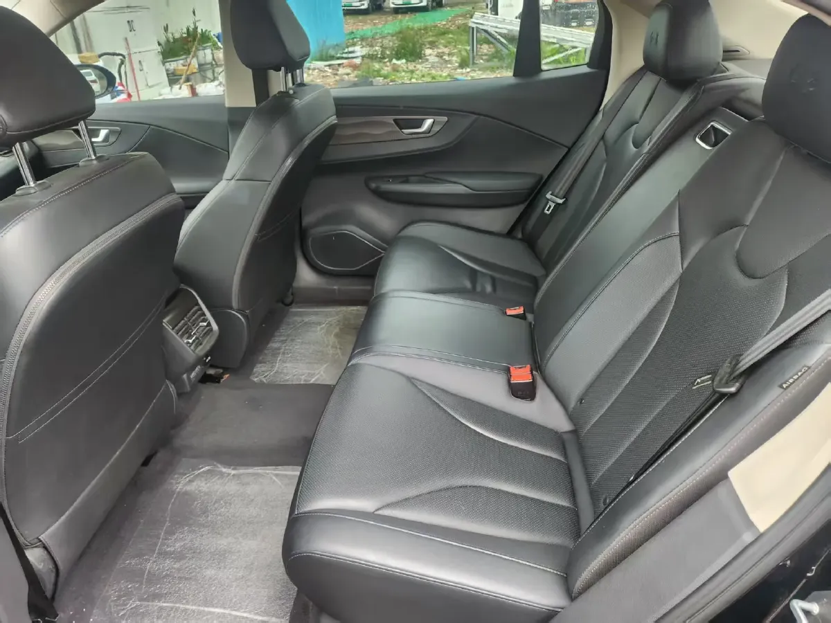 2022 HongQi E-QM5 BEV 54KWH,autocango,china used car exporter,china ev exporter,chinese used car exporter,chinese used ev exporter