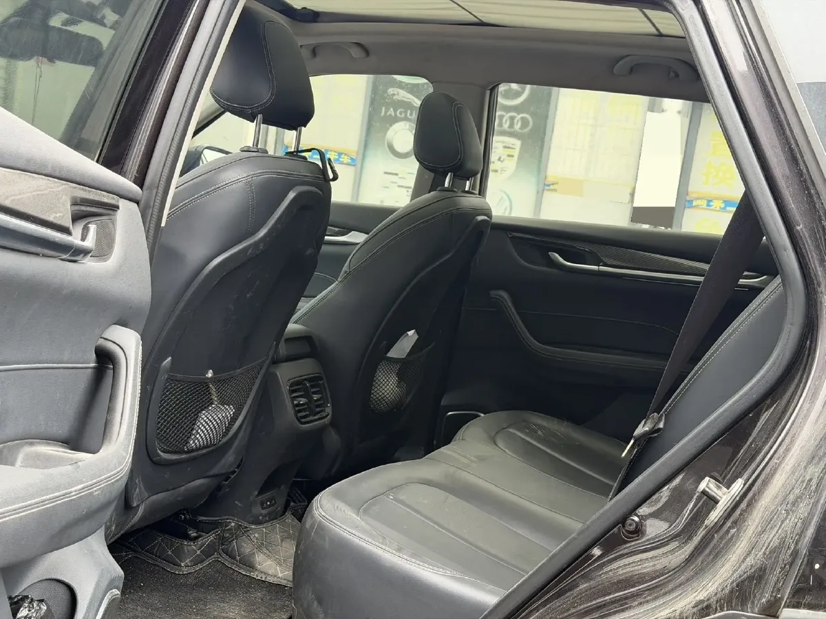 2019 Brilliance Auto V7 1.8T 231HP L4 7DCT,autocango,china used car exporter,china ev exporter,chinese used car exporter,chinese used ev exporter