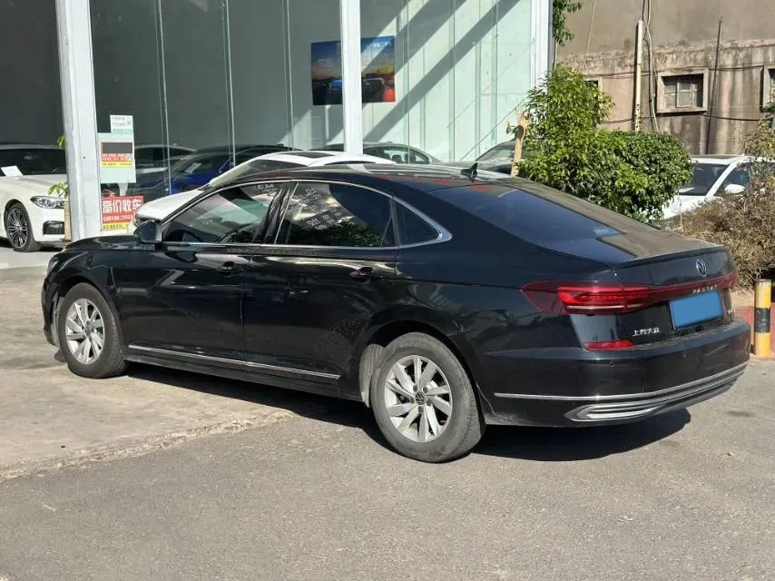 2023 Volkswagen Passat 1.4T 150HP L4 7DCT,autocango,china used car exporter,china ev exporter,chinese used car exporter,chinese used ev exporter