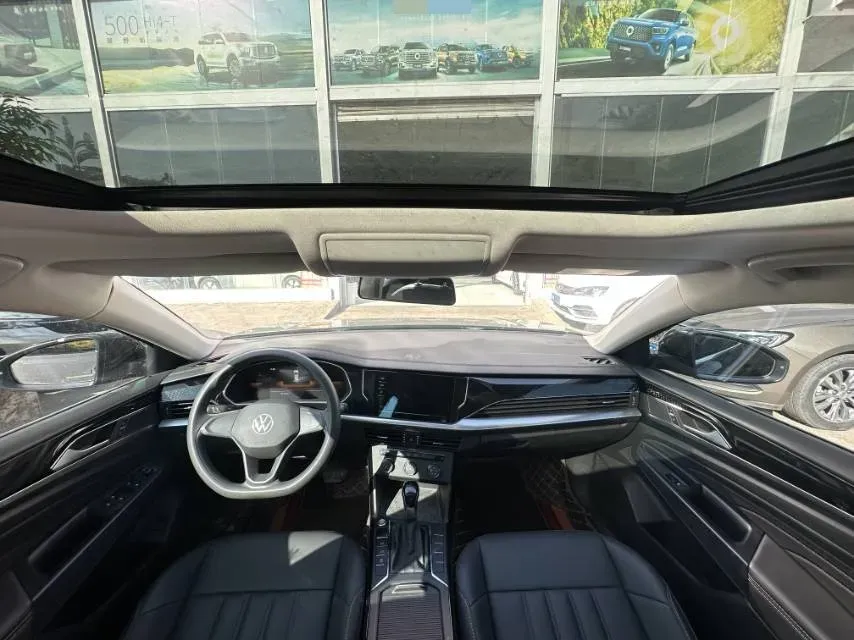 2023 Volkswagen Passat 1.4T 150HP L4 7DCT,autocango,china used car exporter,china ev exporter,chinese used car exporter,chinese used ev exporter