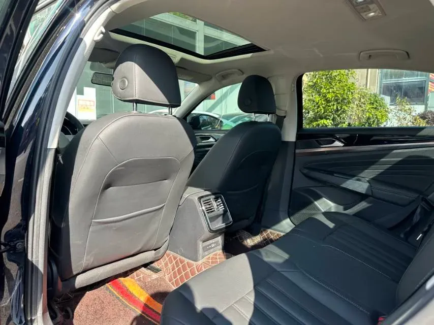 2023 Volkswagen Passat 1.4T 150HP L4 7DCT,autocango,china used car exporter,china ev exporter,chinese used car exporter,chinese used ev exporter