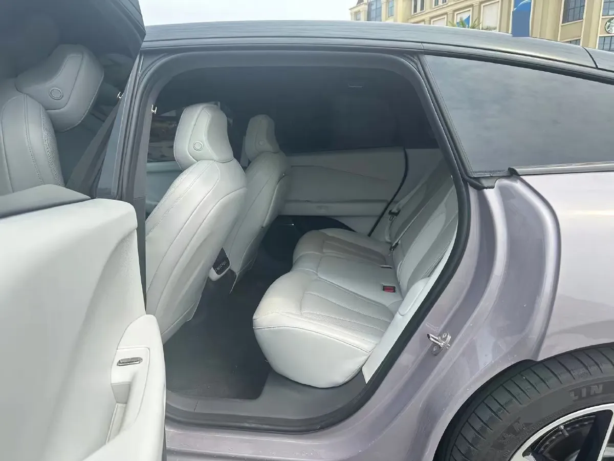 2024 Xpeng P7+ BEV 76.3KWH,autocango,china used car exporter,china ev exporter,chinese used car exporter,chinese used ev exporter