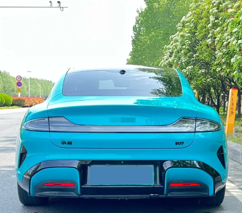 2024 MI SU7 BEV 73.6KWH,autocango,china used car exporter,china ev exporter,chinese used car exporter,chinese used ev exporter