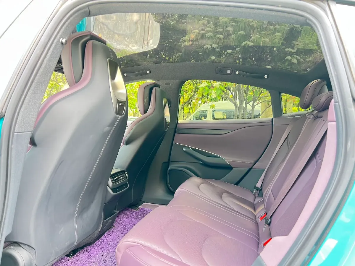 2024 MI SU7 BEV 73.6KWH,autocango,china used car exporter,china ev exporter,chinese used car exporter,chinese used ev exporter