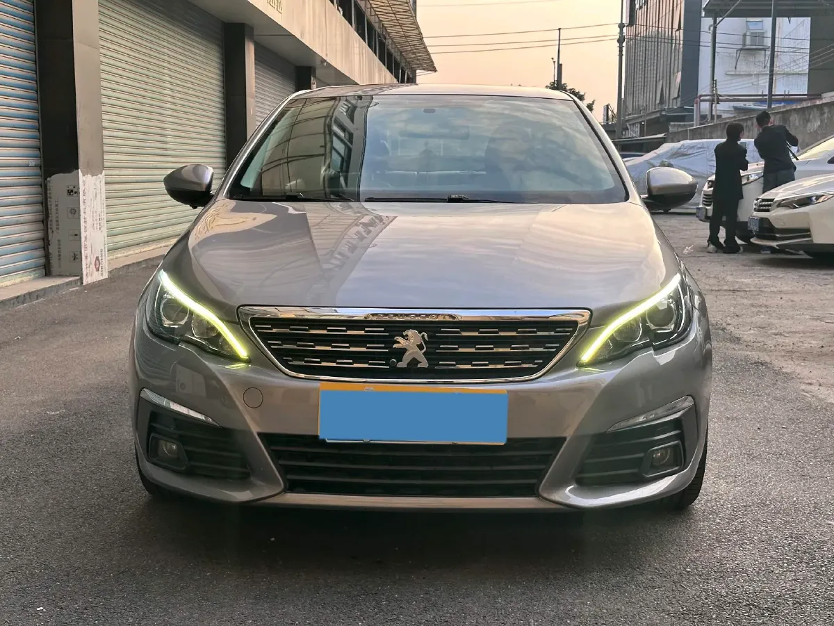 2018 Peugeot 308 1.6L 117HP L4 6AT,autocango,china used car exporter,china ev exporter,chinese used car exporter,chinese used ev exporter