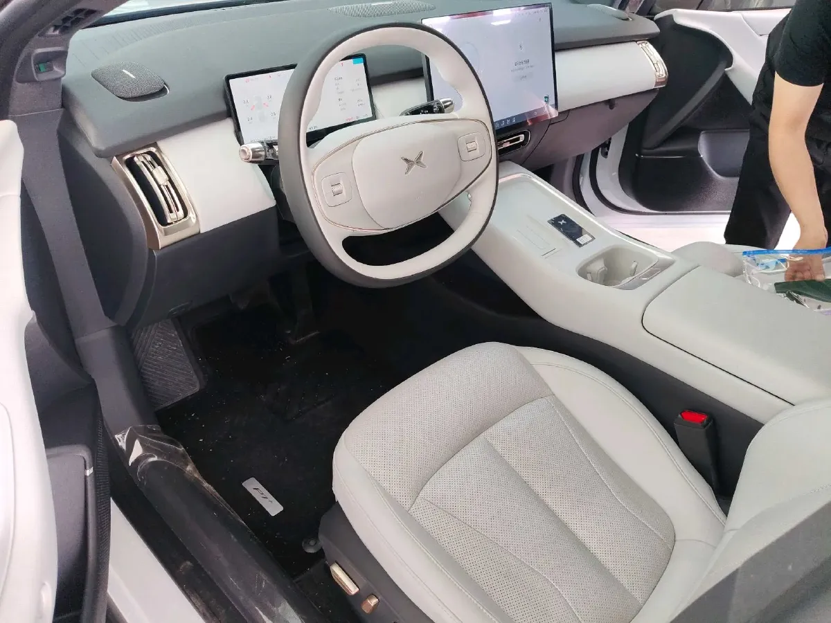 2024 Xpeng P7+ BEV 76.3KWH,autocango,china used car exporter,china ev exporter,chinese used car exporter,chinese used ev exporter