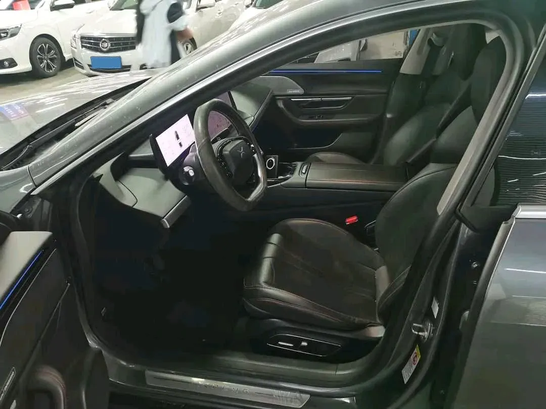 2020 DS 7 1.6T 215HP L4 8AT,autocango,china used car exporter,china ev exporter,chinese used car exporter,chinese used ev exporter