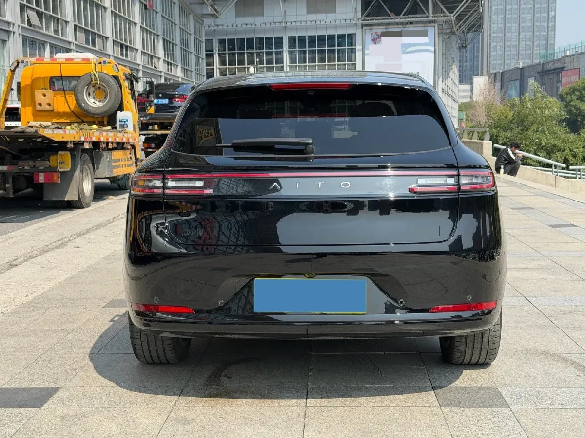 2025 AITO AITO M5 1.5T 152HP L4 REEV 42KWH,autocango,china used car exporter,china ev exporter,chinese used car exporter,chinese used ev exporter