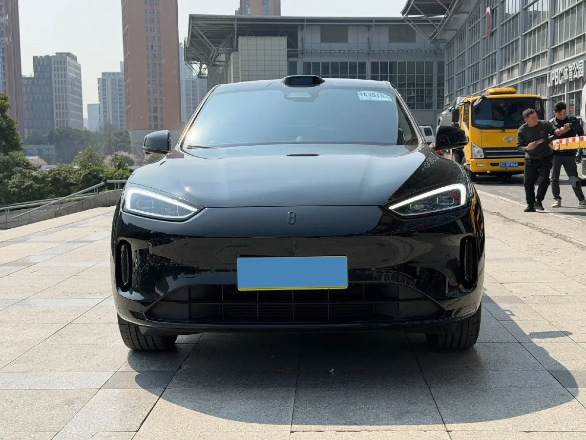 2025 AITO AITO M5 1.5T 152HP L4 REEV 42KWH,autocango,china used car exporter,china ev exporter,chinese used car exporter,chinese used ev exporter