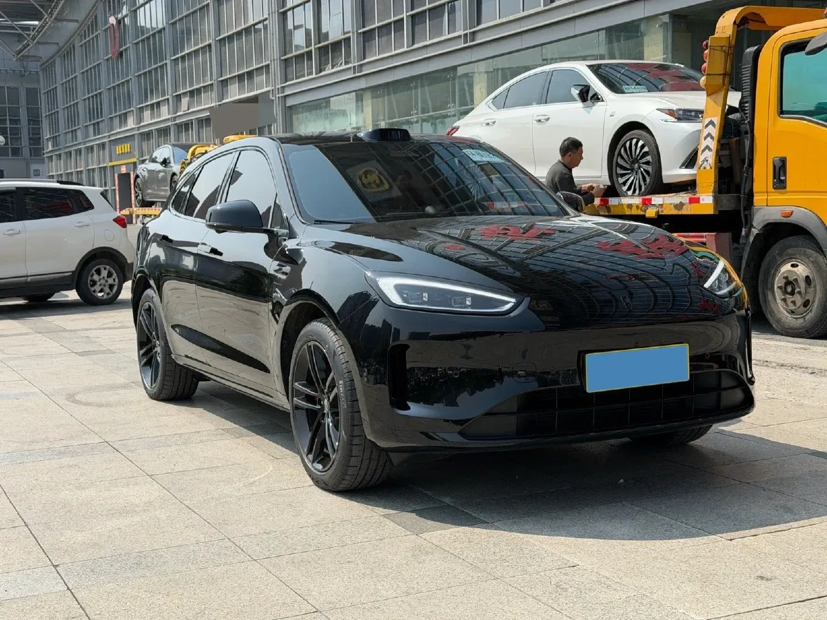 2025 AITO AITO M5 1.5T 152HP L4 REEV 42KWH,autocango,china used car exporter,china ev exporter,chinese used car exporter,chinese used ev exporter